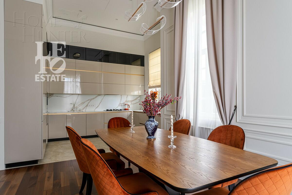 2-этажный коттедж 260 м² с отделкой