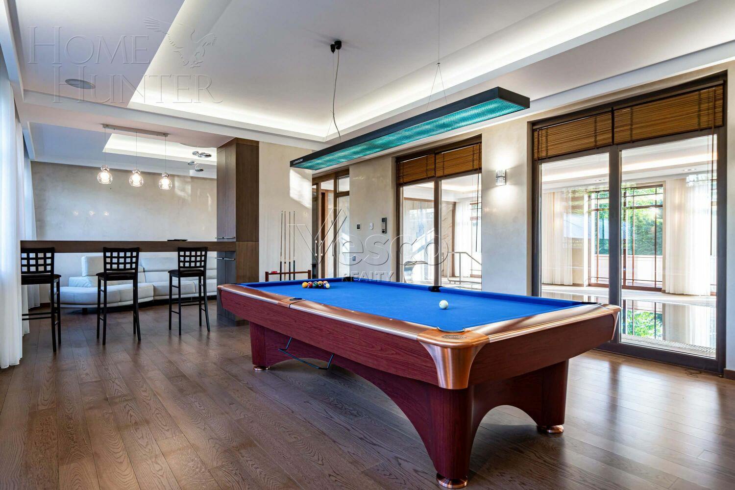 2-этажный коттедж 1 157 м² с отделкой