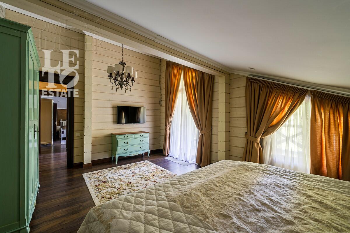 2-этажный коттедж 420 м² с отделкой