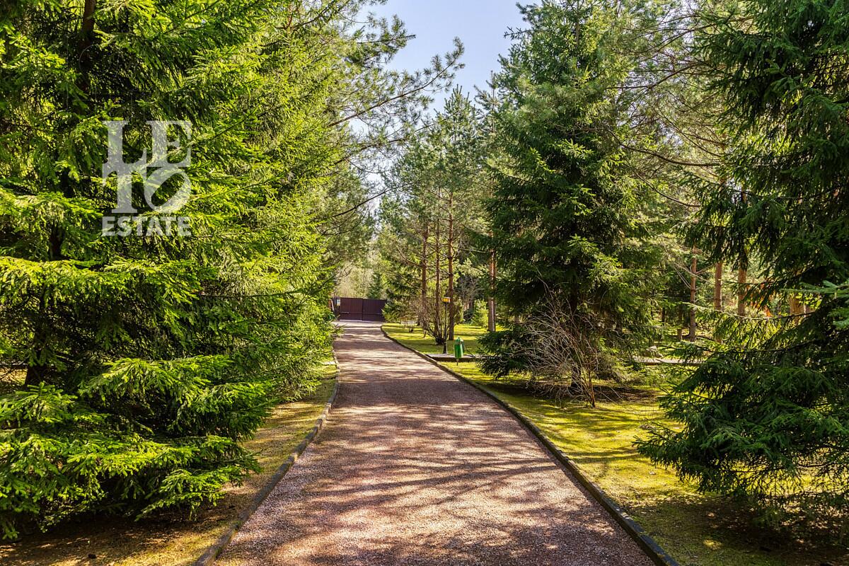 2-этажный коттедж 219 м² с отделкой