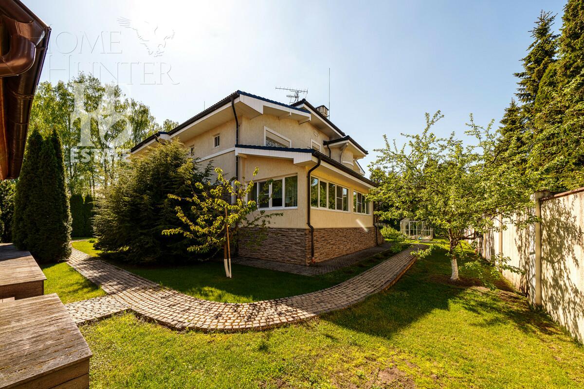 2-этажный коттедж 680 м² с отделкой