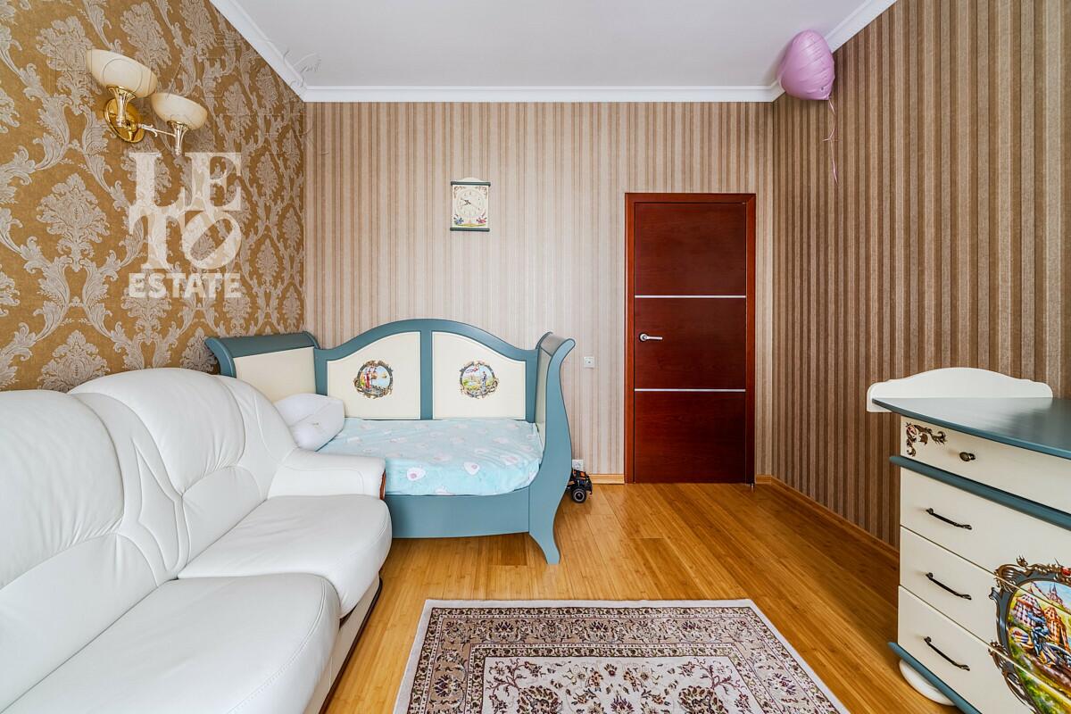 2-этажный коттедж 554 м² с отделкой