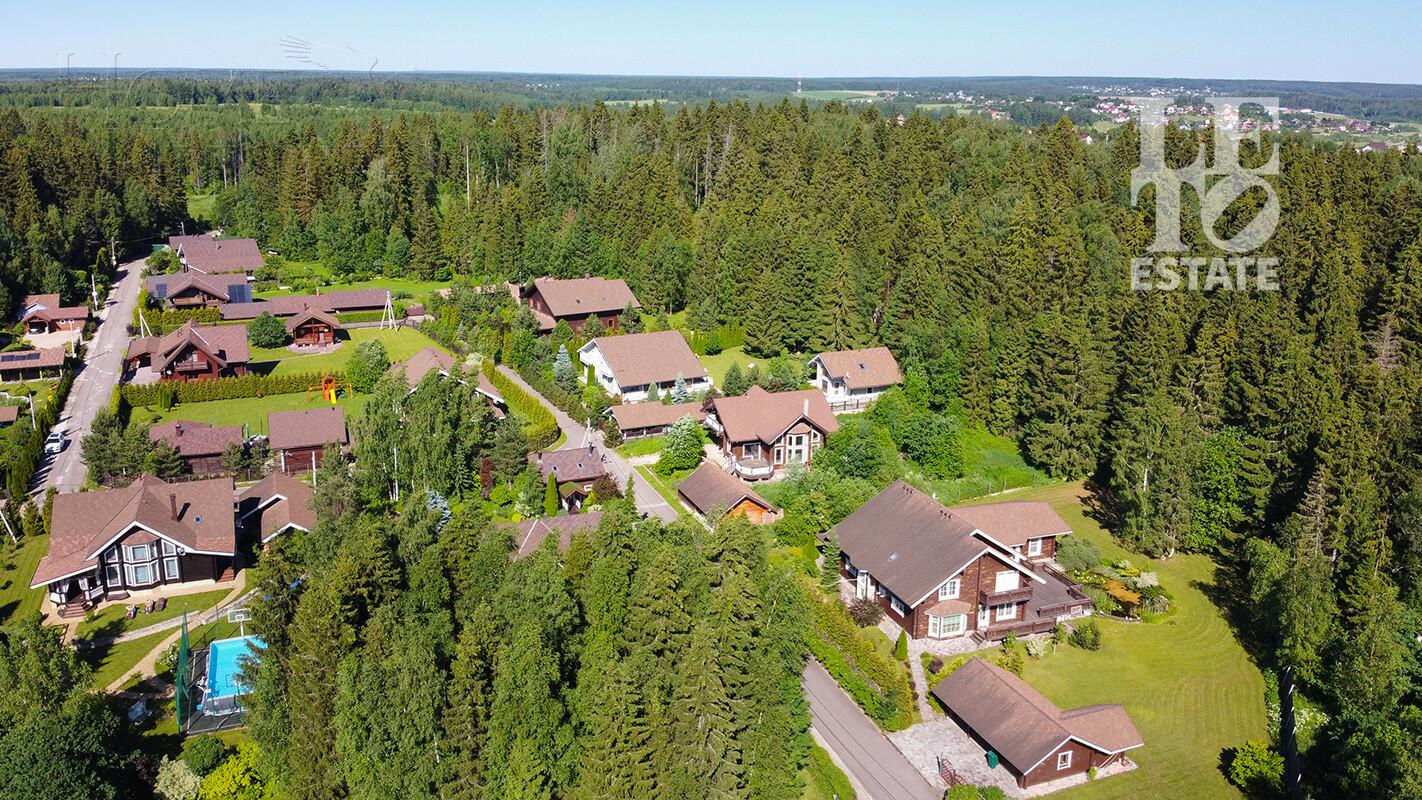 2-этажный коттедж 350 м² с отделкой