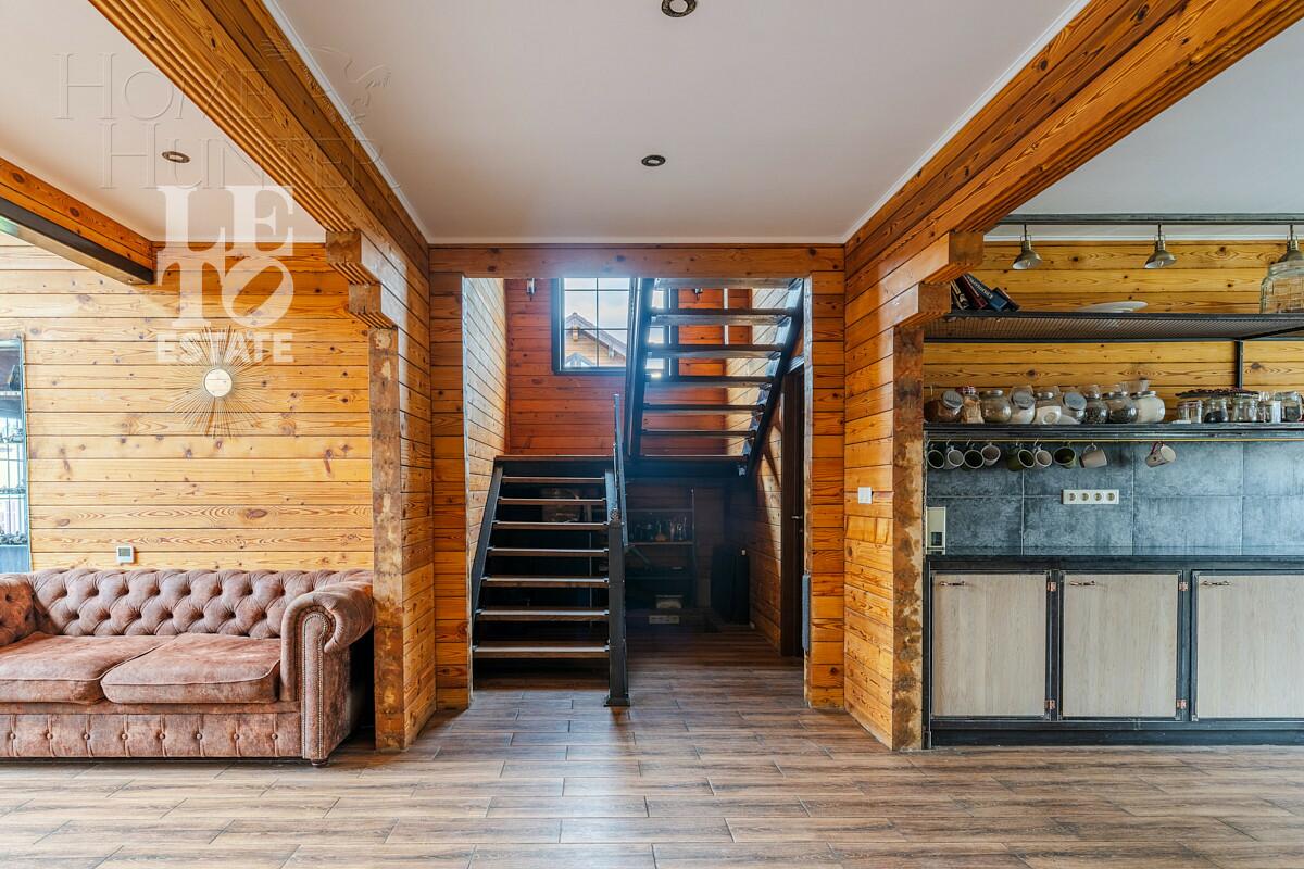 2-этажный коттедж 340 м² с отделкой