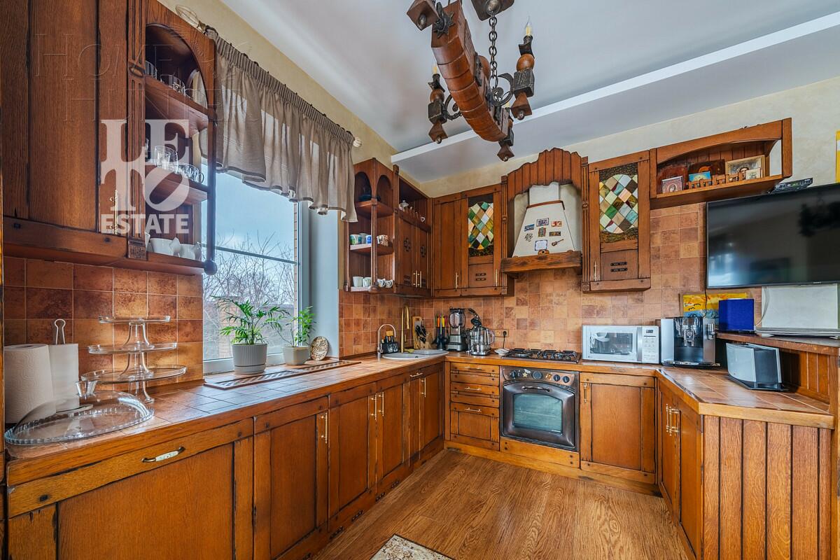 2-этажный коттедж 554 м² с отделкой