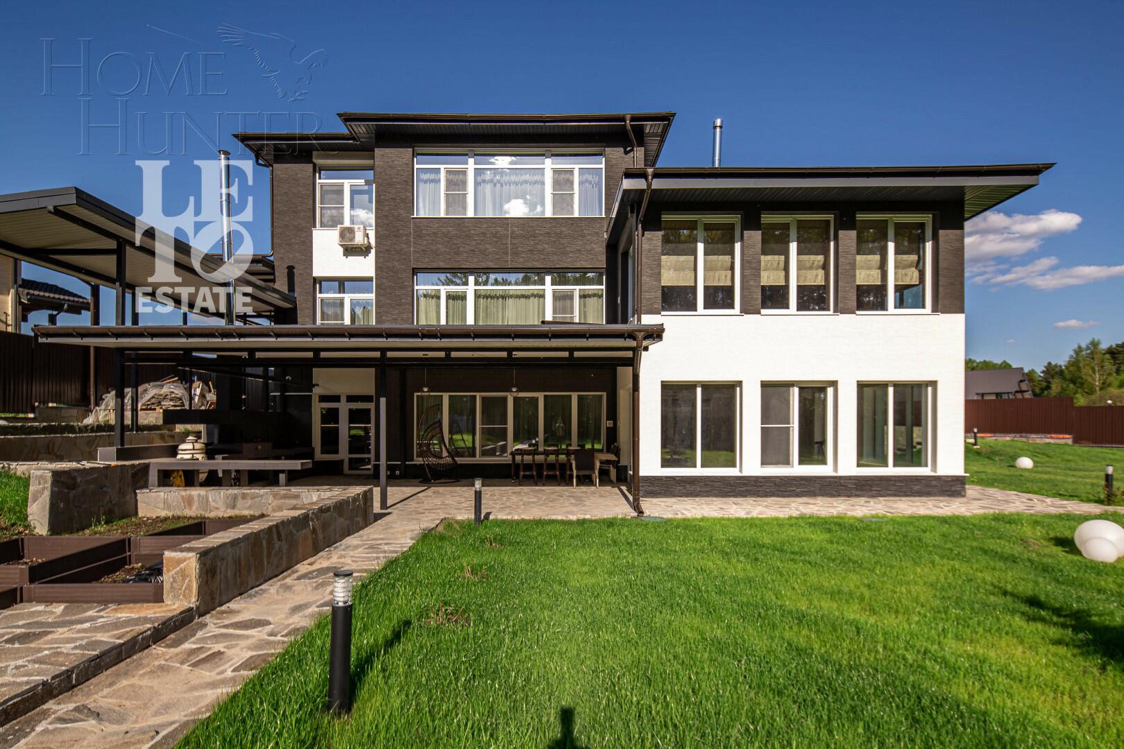 3-этажный коттедж 422 м² с отделкой