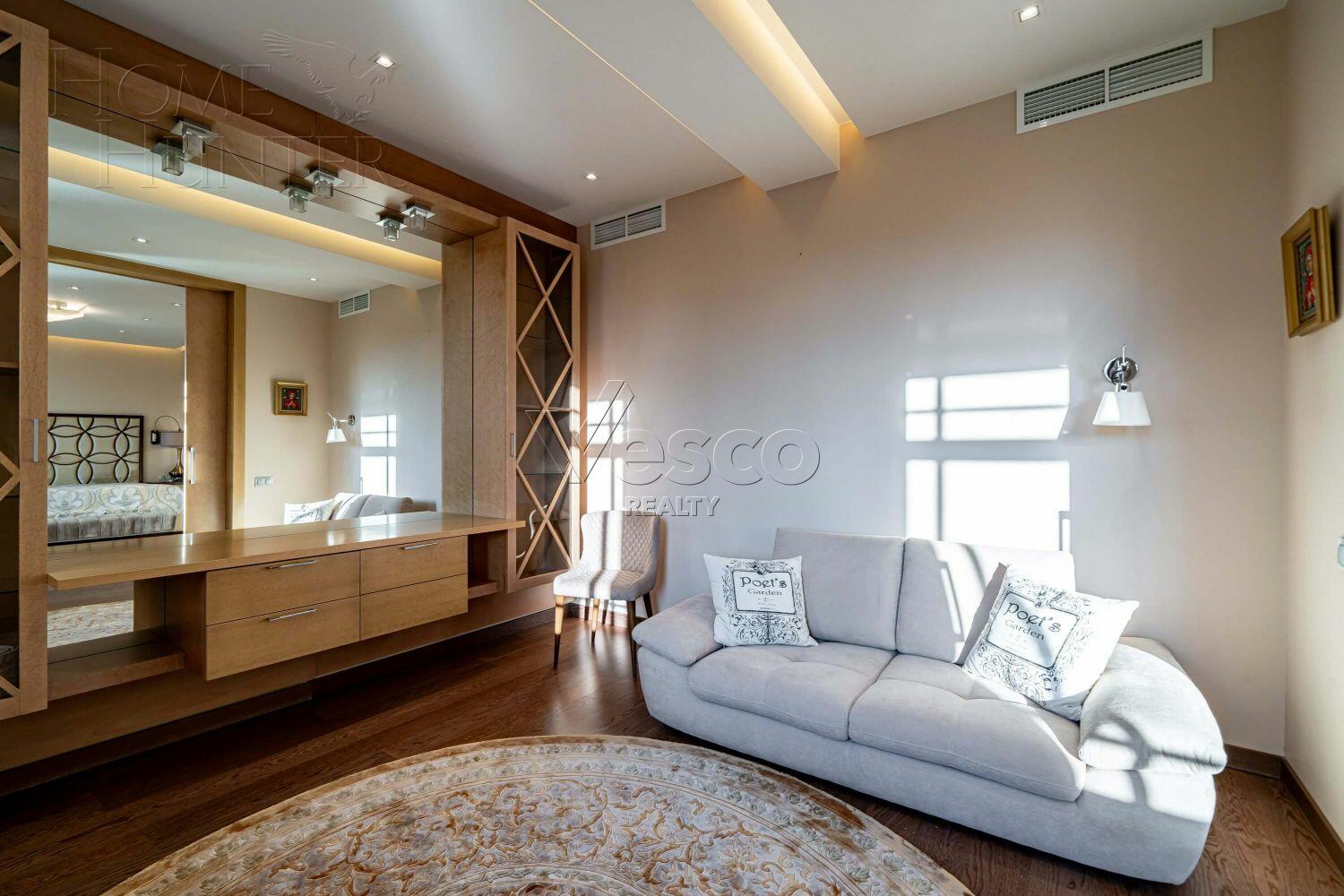 2-этажный коттедж 1 157 м² с отделкой