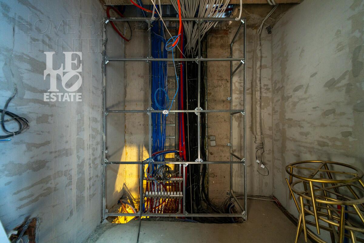 4-этажный таунхаус 395 м² без отделки