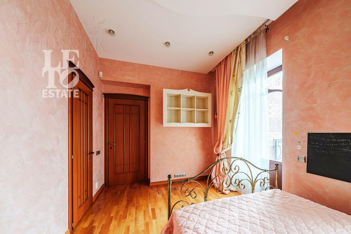 2-этажный коттедж 450 м² с отделкой