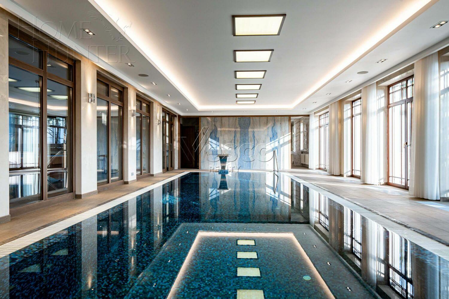 2-этажный коттедж 1 157 м² с отделкой