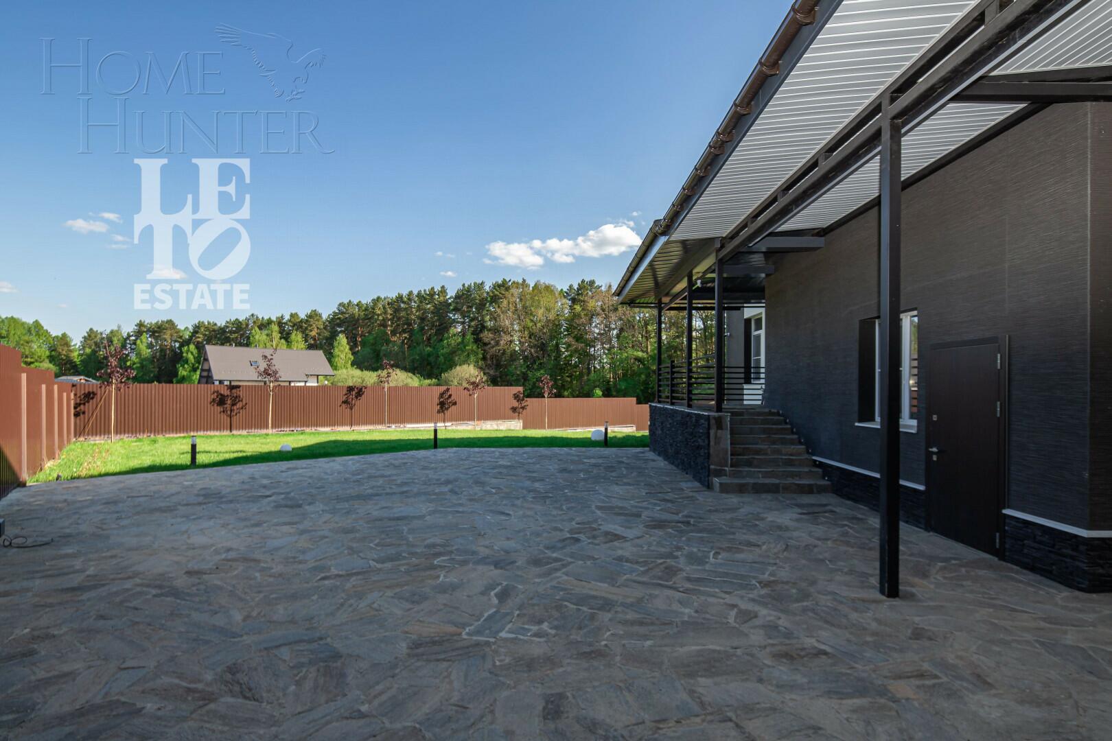 3-этажный коттедж 422 м² с отделкой