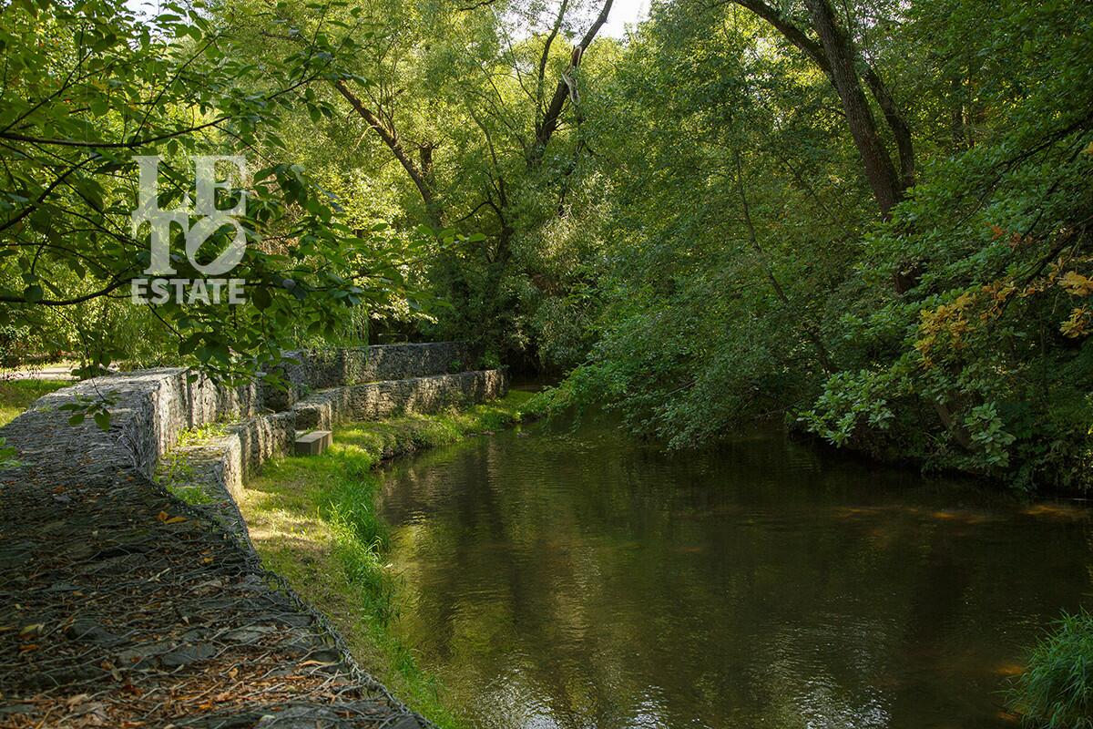 2-этажный таунхаус 270 м² без отделки