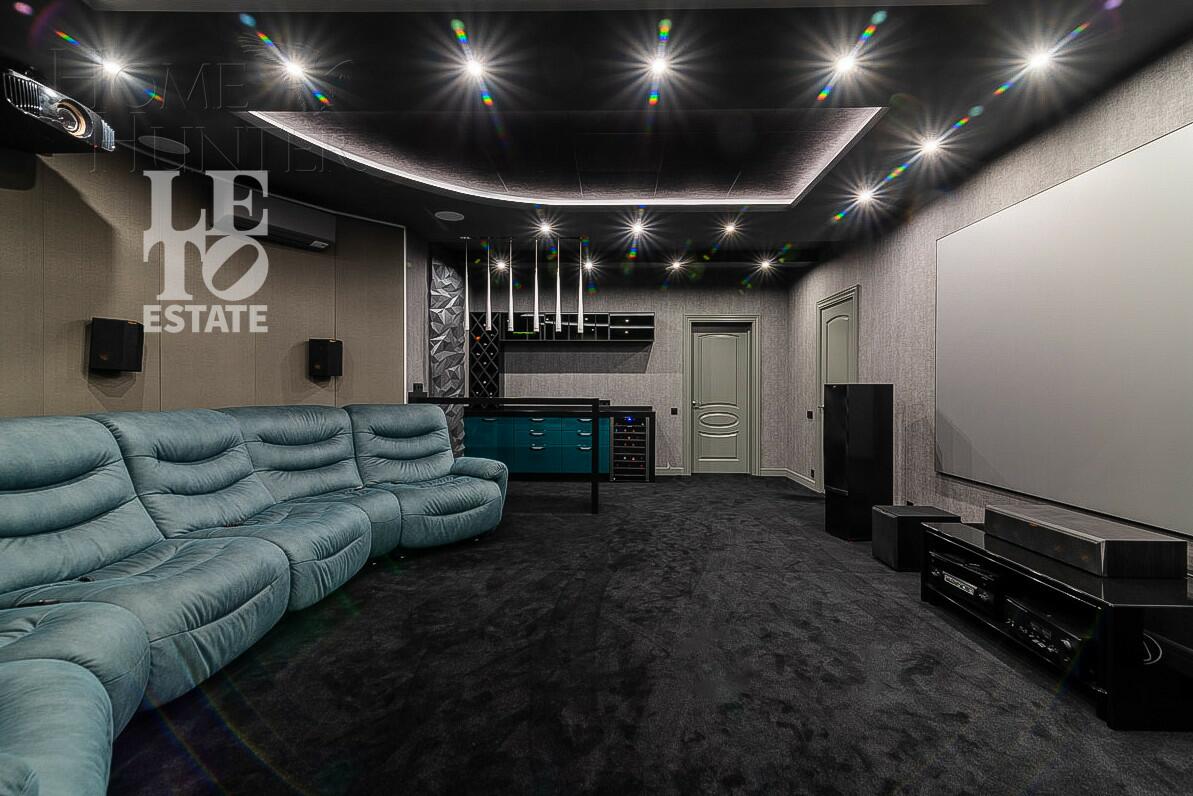 2-этажный коттедж 700 м² с отделкой