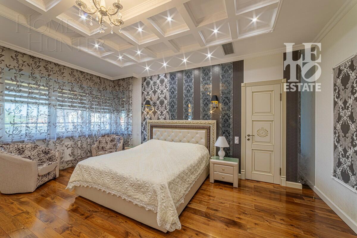 2-этажный коттедж 1 150 м² с отделкой