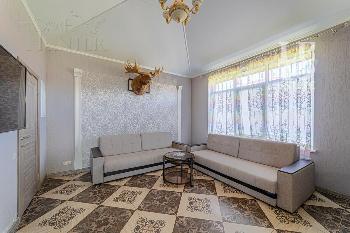 2-этажный коттедж 1 150 м² с отделкой