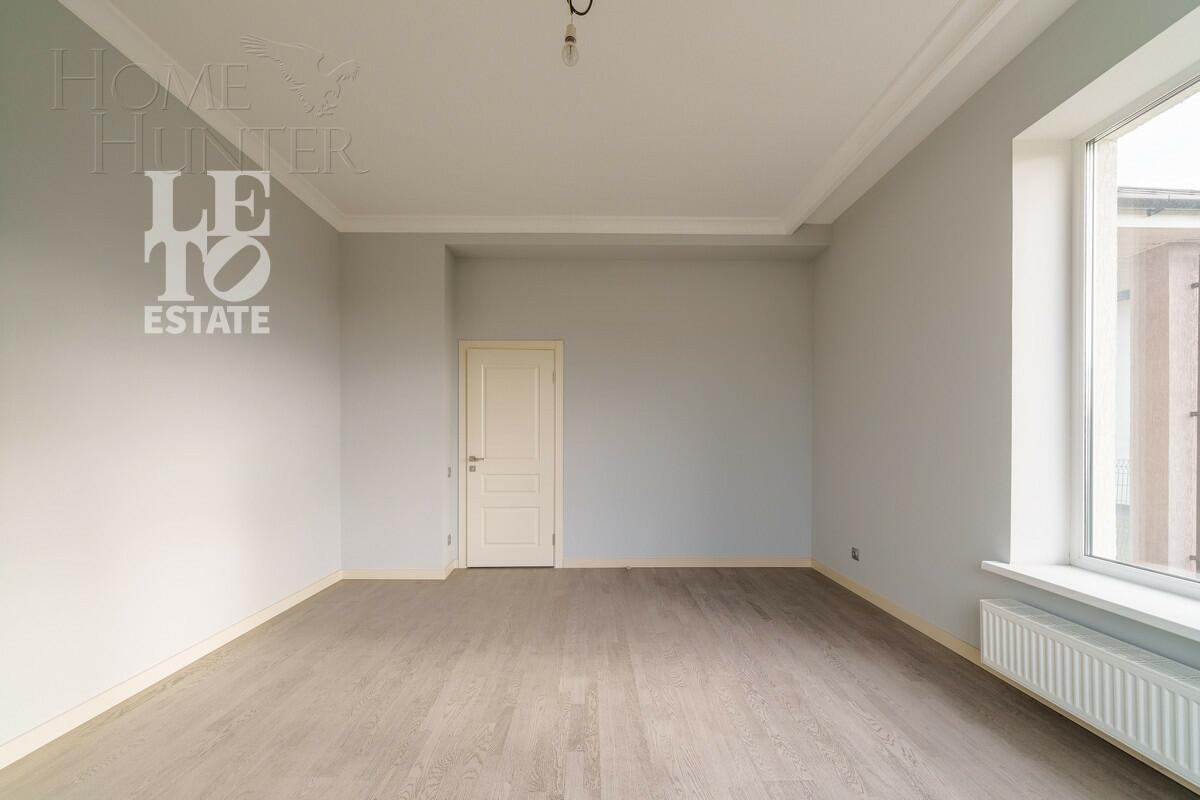 2-этажный коттедж 307 м² с отделкой