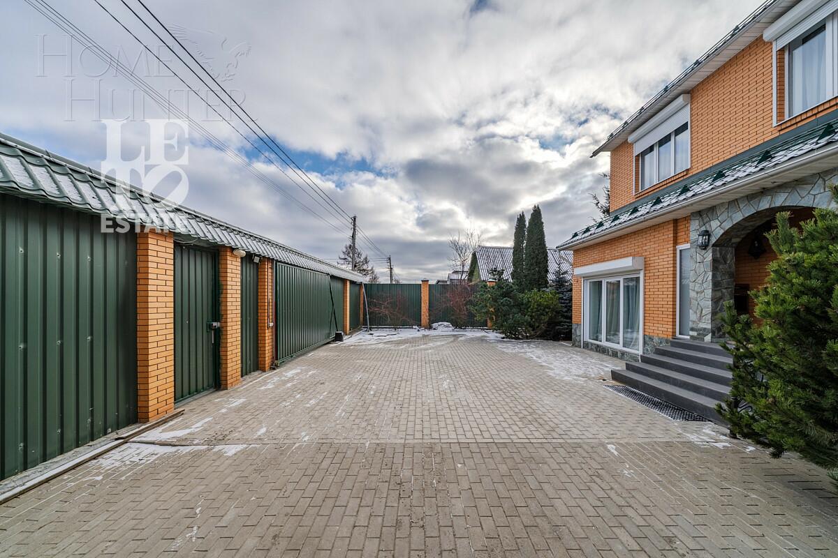 2-этажный коттедж 554 м² с отделкой