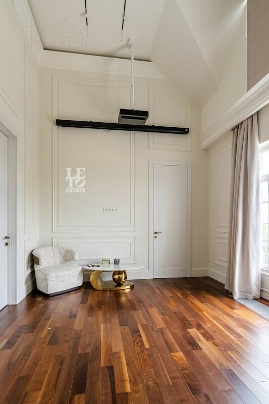 2-этажный коттедж 260 м² с отделкой