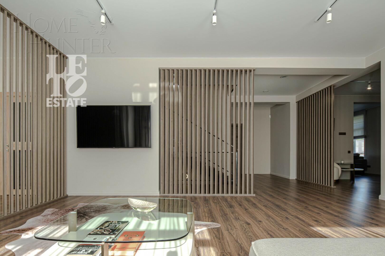 3-этажный коттедж 422 м² с отделкой