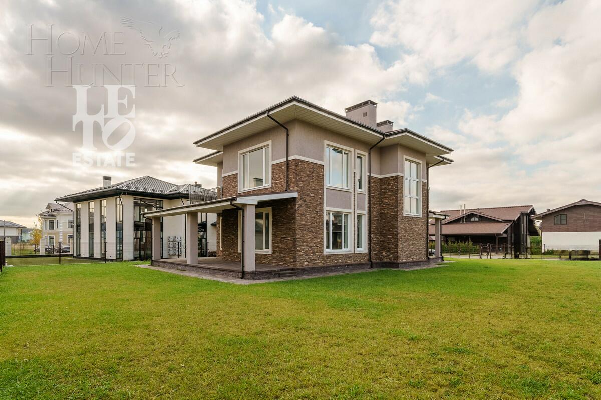 2-этажный коттедж 307 м² с отделкой