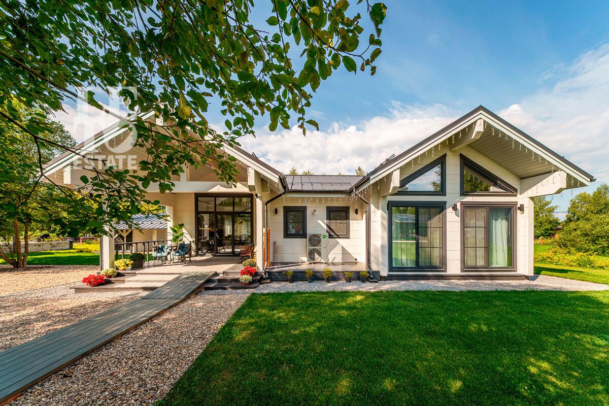 1-этажный коттедж 180 м² с отделкой