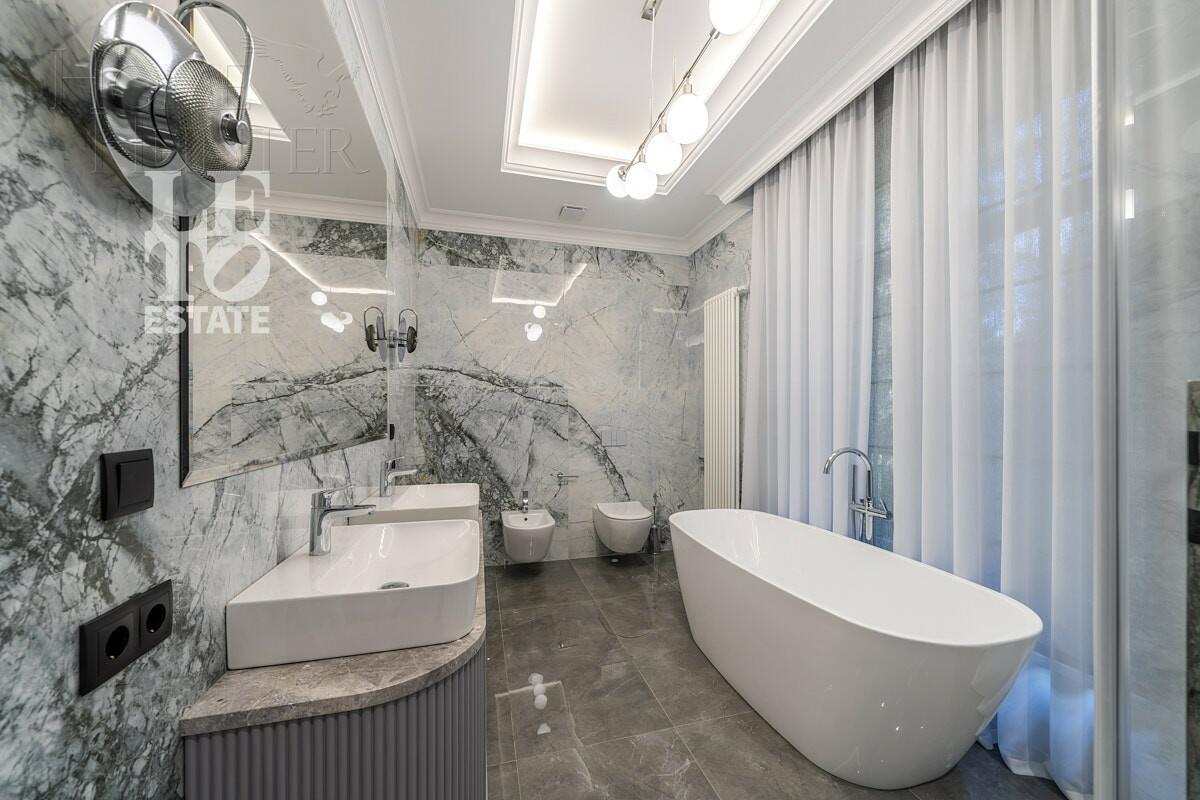 2-этажный коттедж 462 м² с отделкой