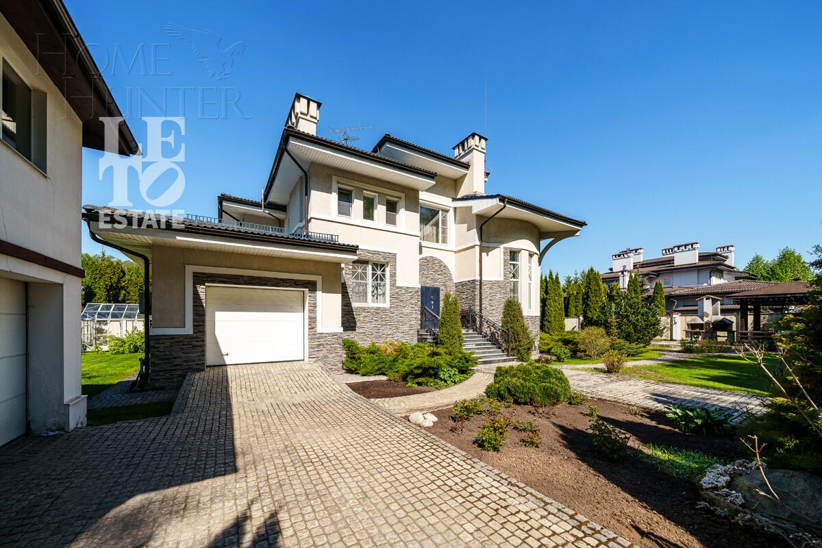 2-этажный коттедж 680 м² с отделкой