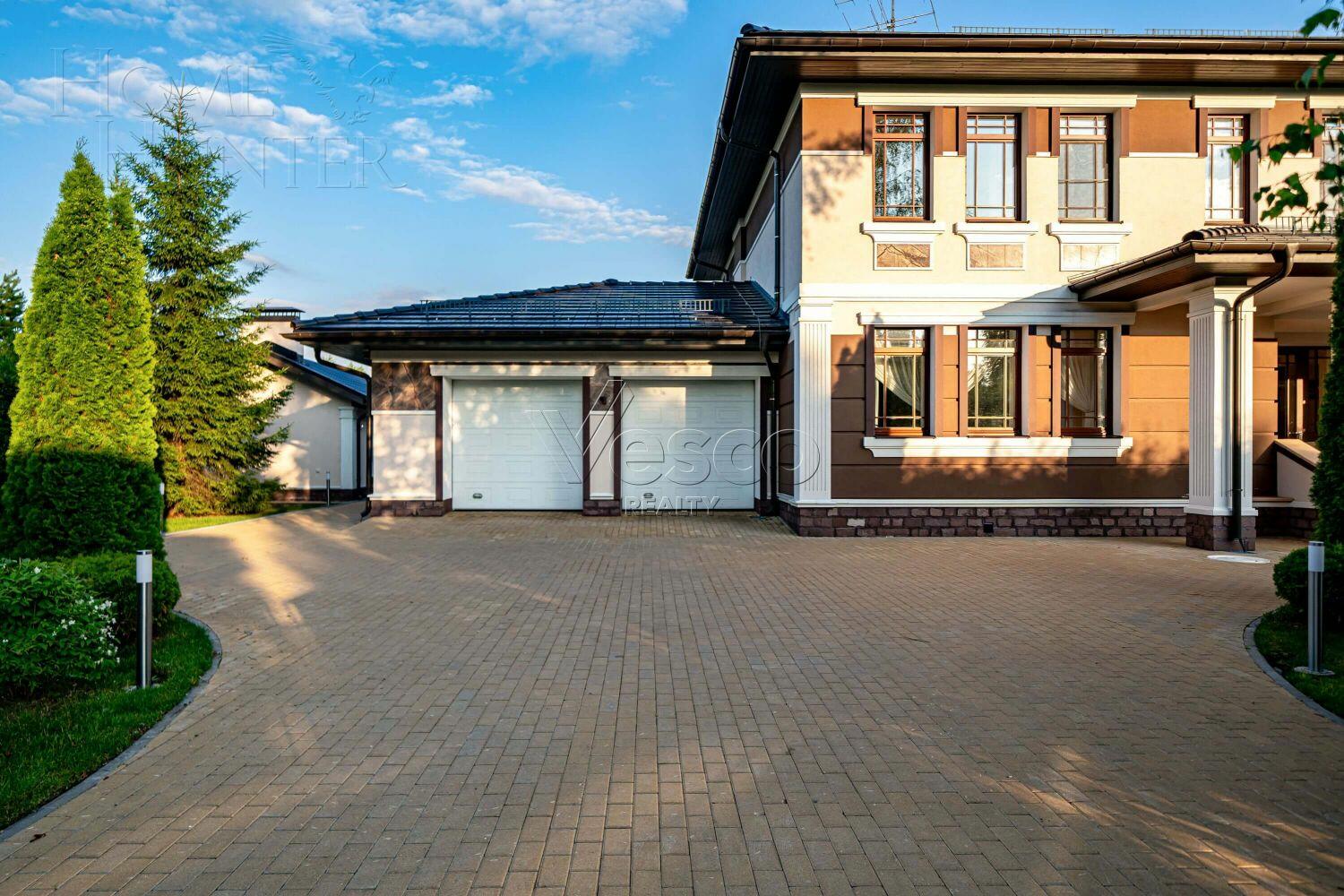 2-этажный коттедж 1 157 м² с отделкой