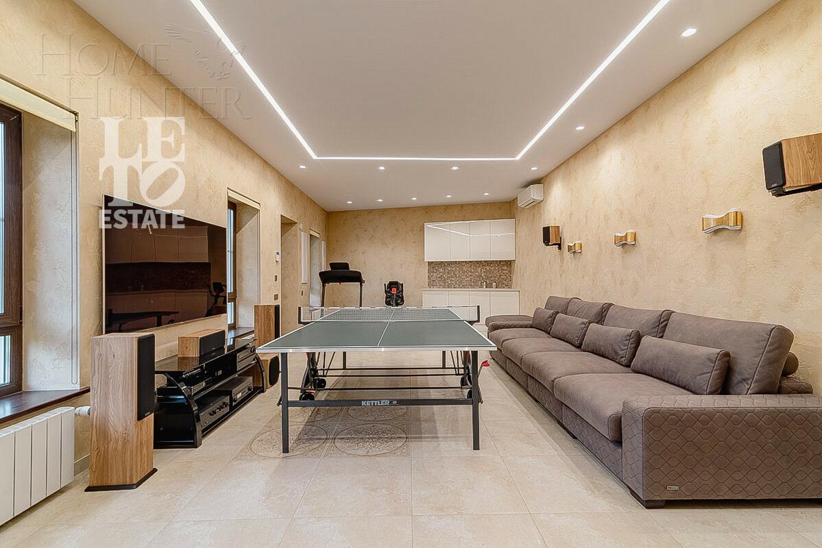 2-этажный коттедж 700 м² с отделкой