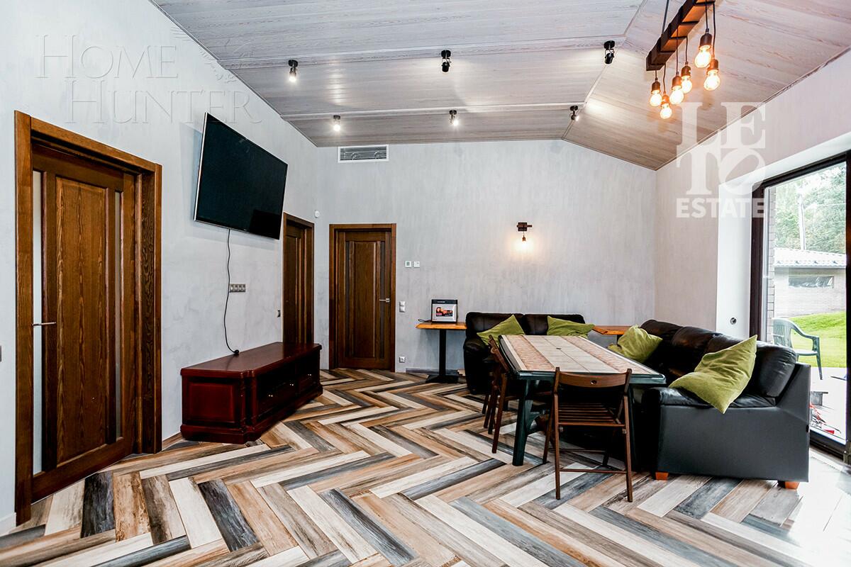 2-этажный коттедж 302 м² с отделкой