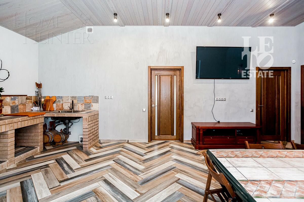 2-этажный коттедж 302 м² с отделкой