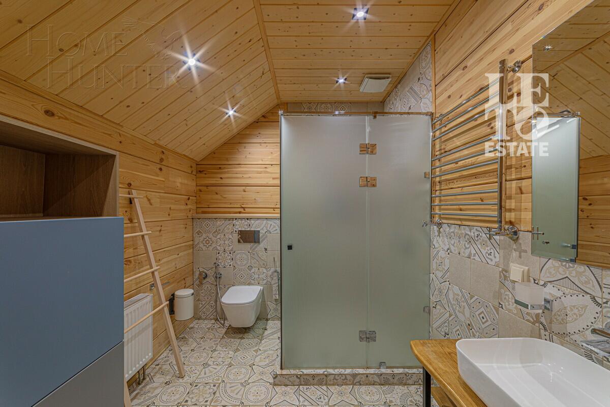 2-этажный коттедж 360 м² с отделкой