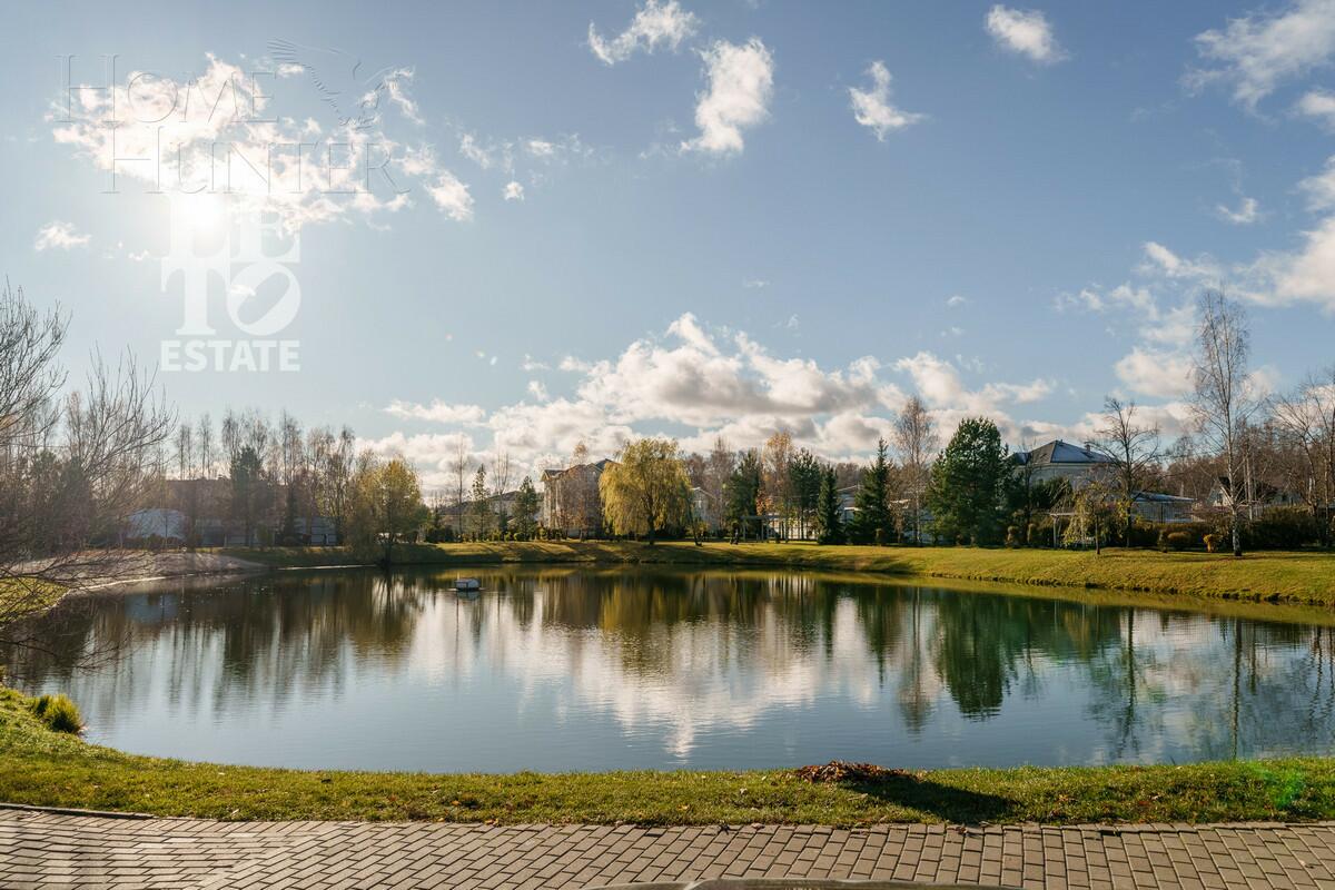 2-этажный коттедж 400 м² с отделкой