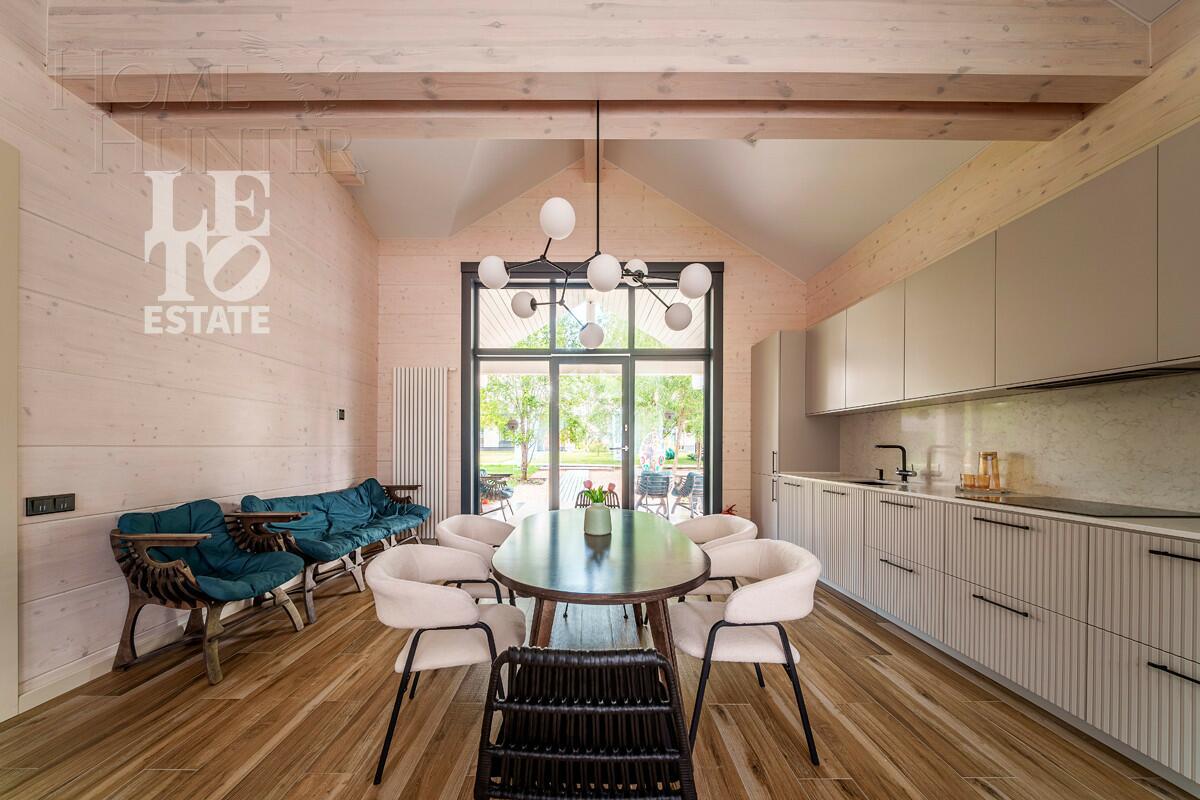 1-этажный коттедж 180 м² с отделкой