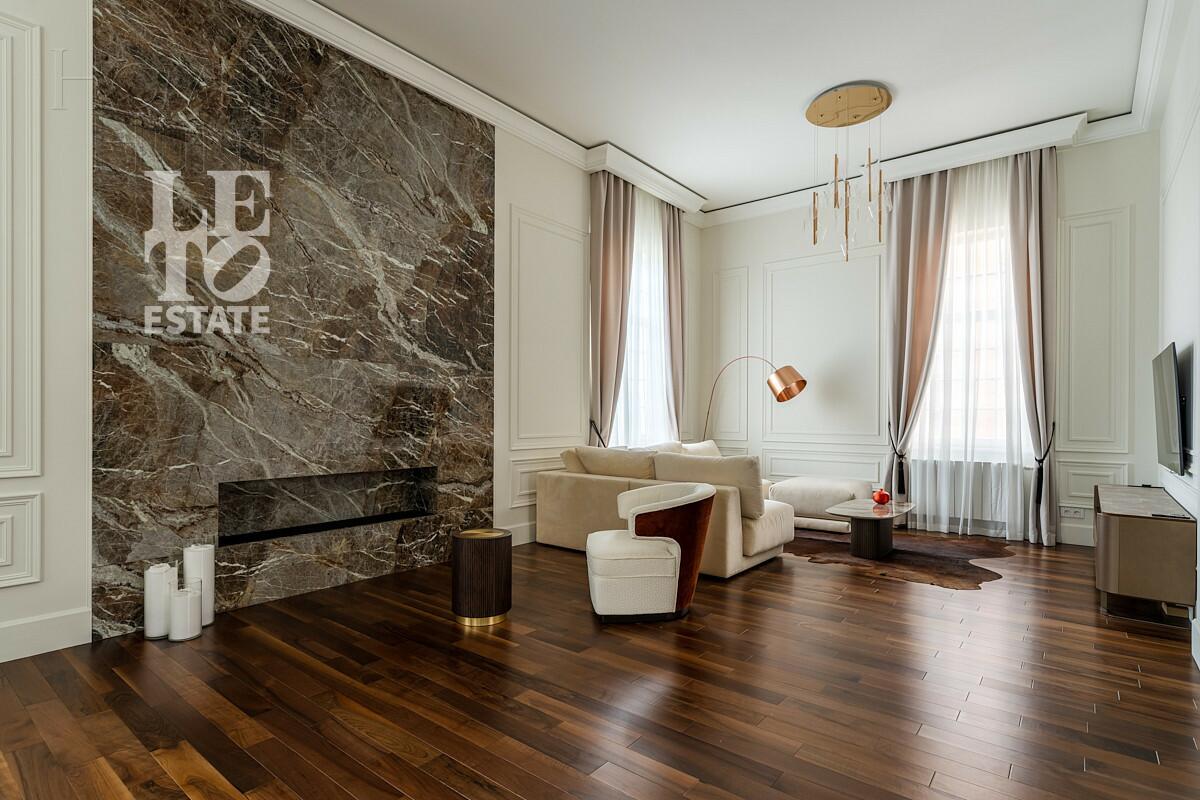 2-этажный коттедж 260 м² с отделкой