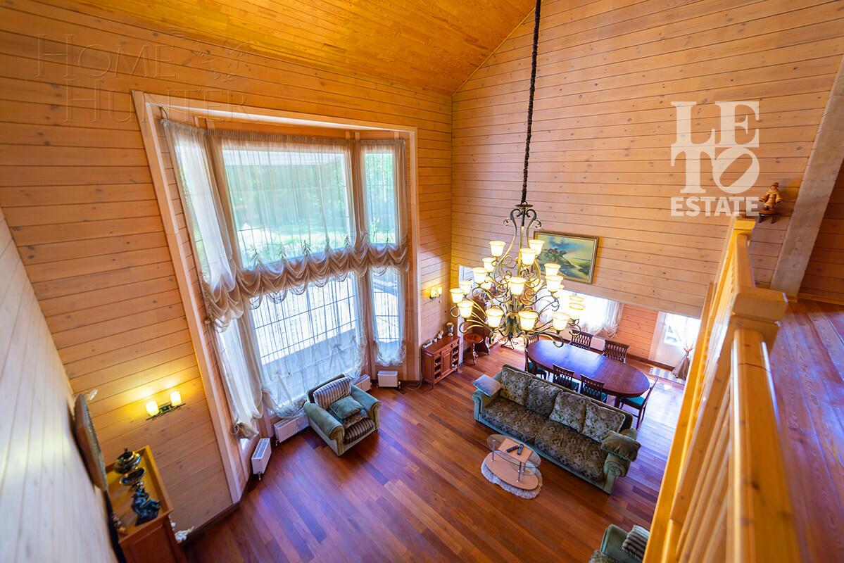 2-этажный коттедж 350 м² с отделкой