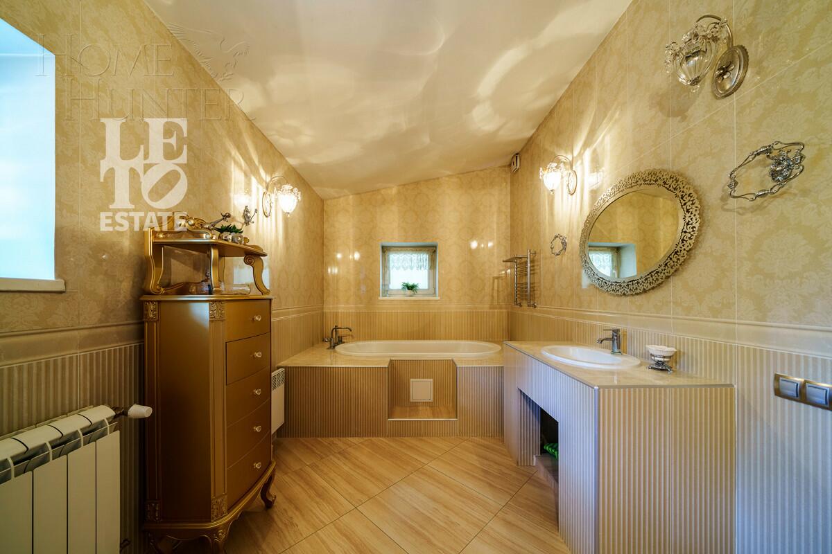 2-этажный коттедж 680 м² с отделкой