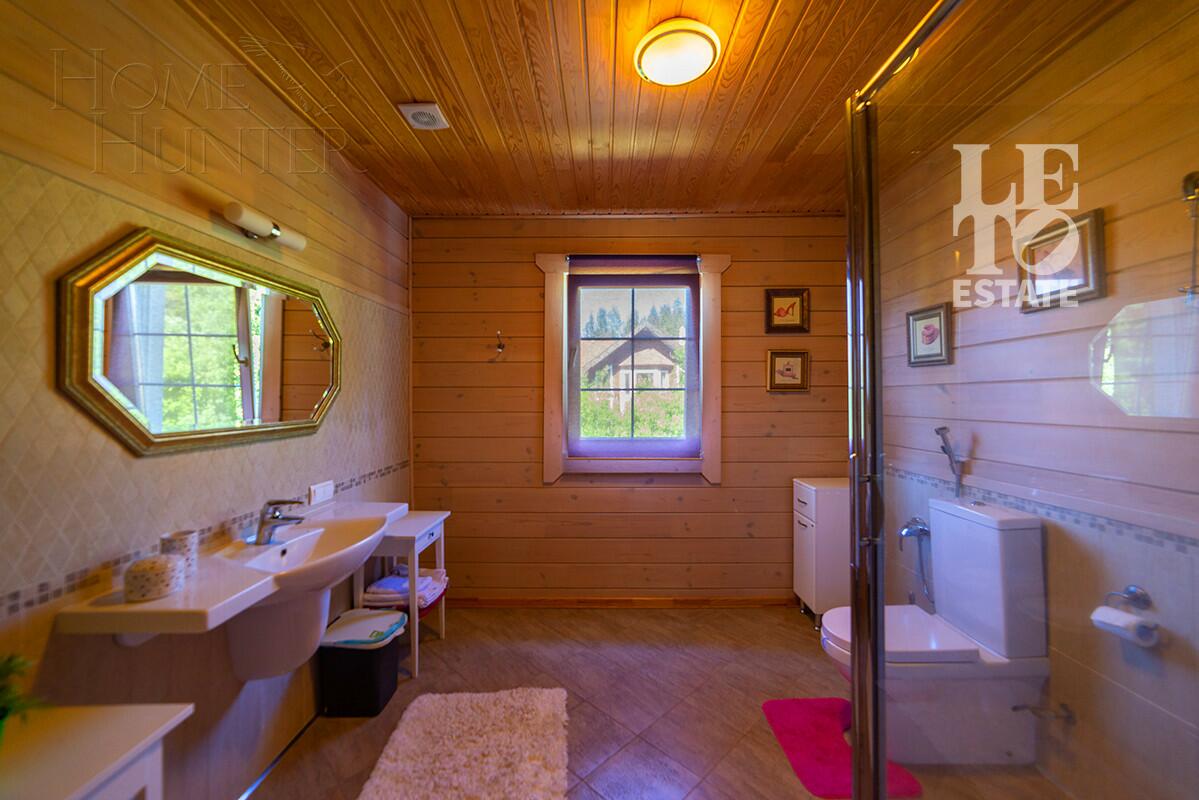 2-этажный коттедж 350 м² с отделкой