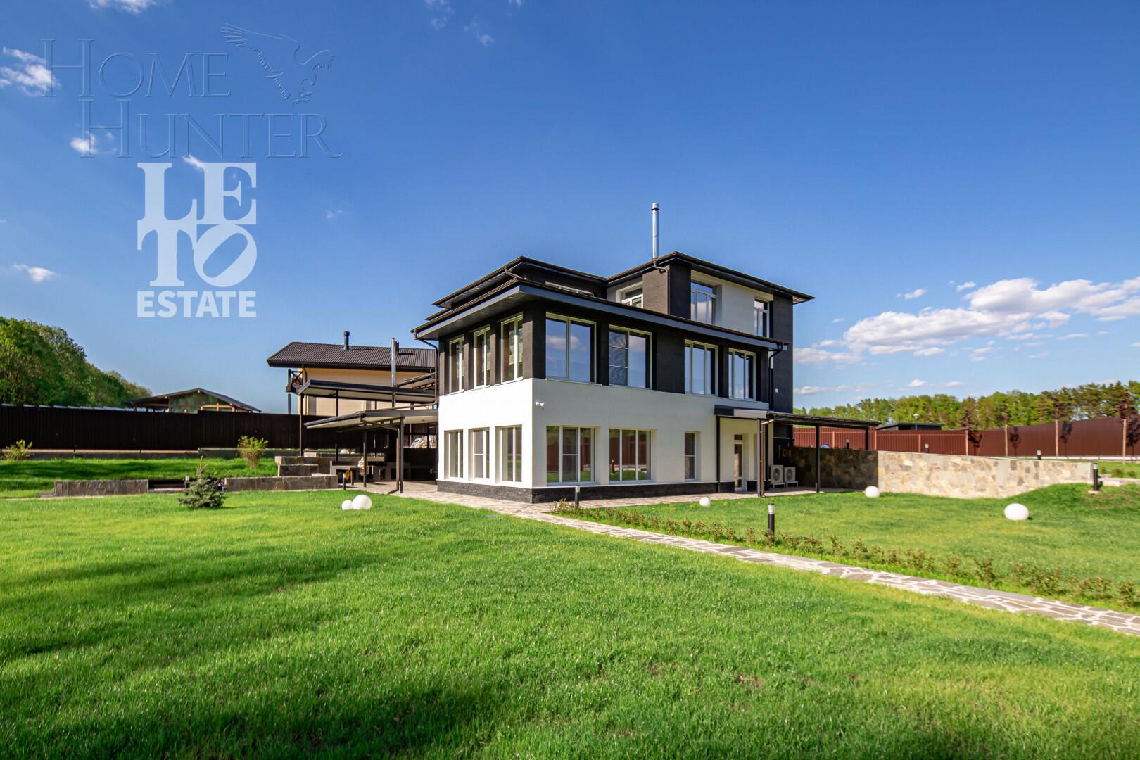 3-этажный коттедж 422 м² с отделкой