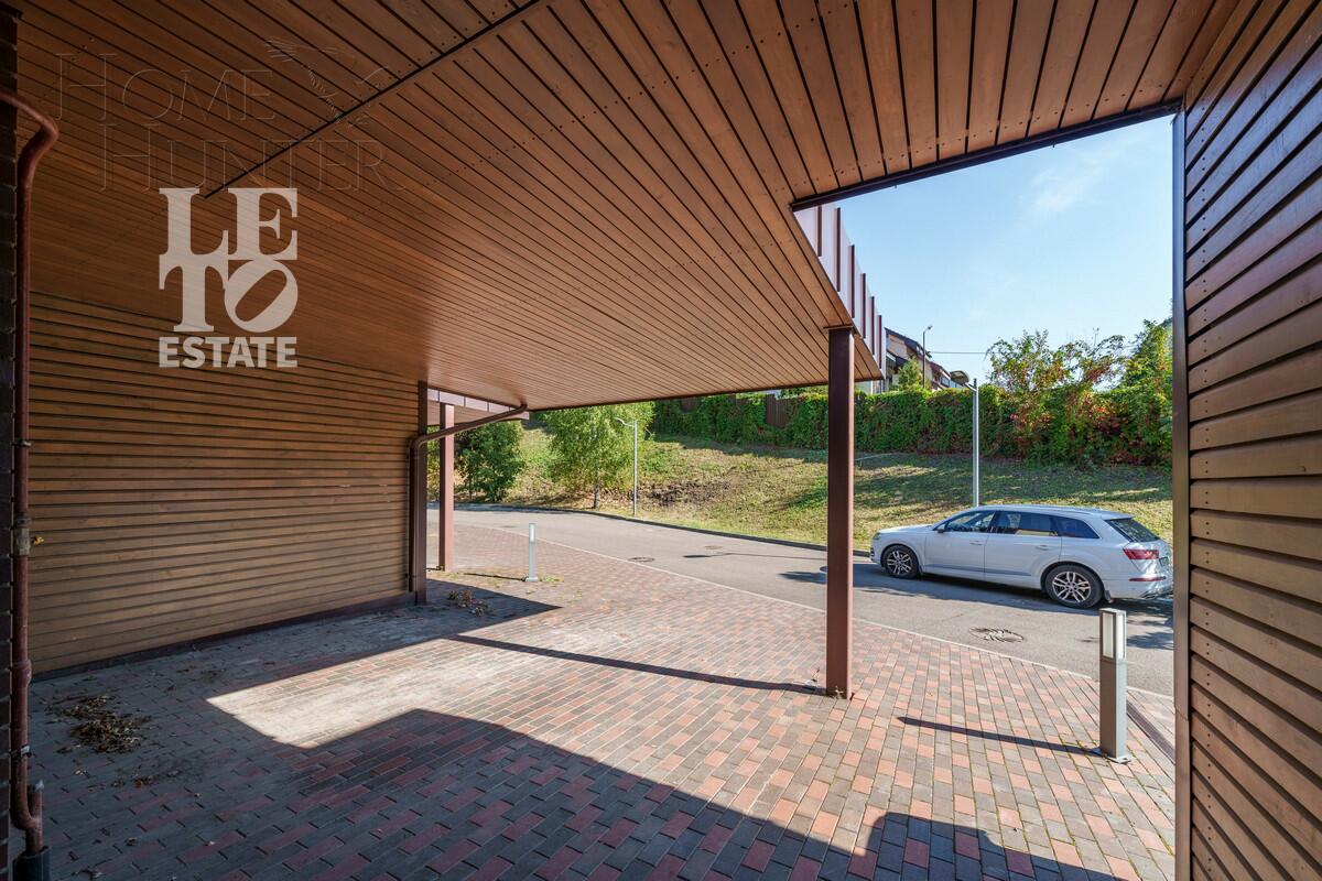 2-этажный таунхаус 270 м² без отделки