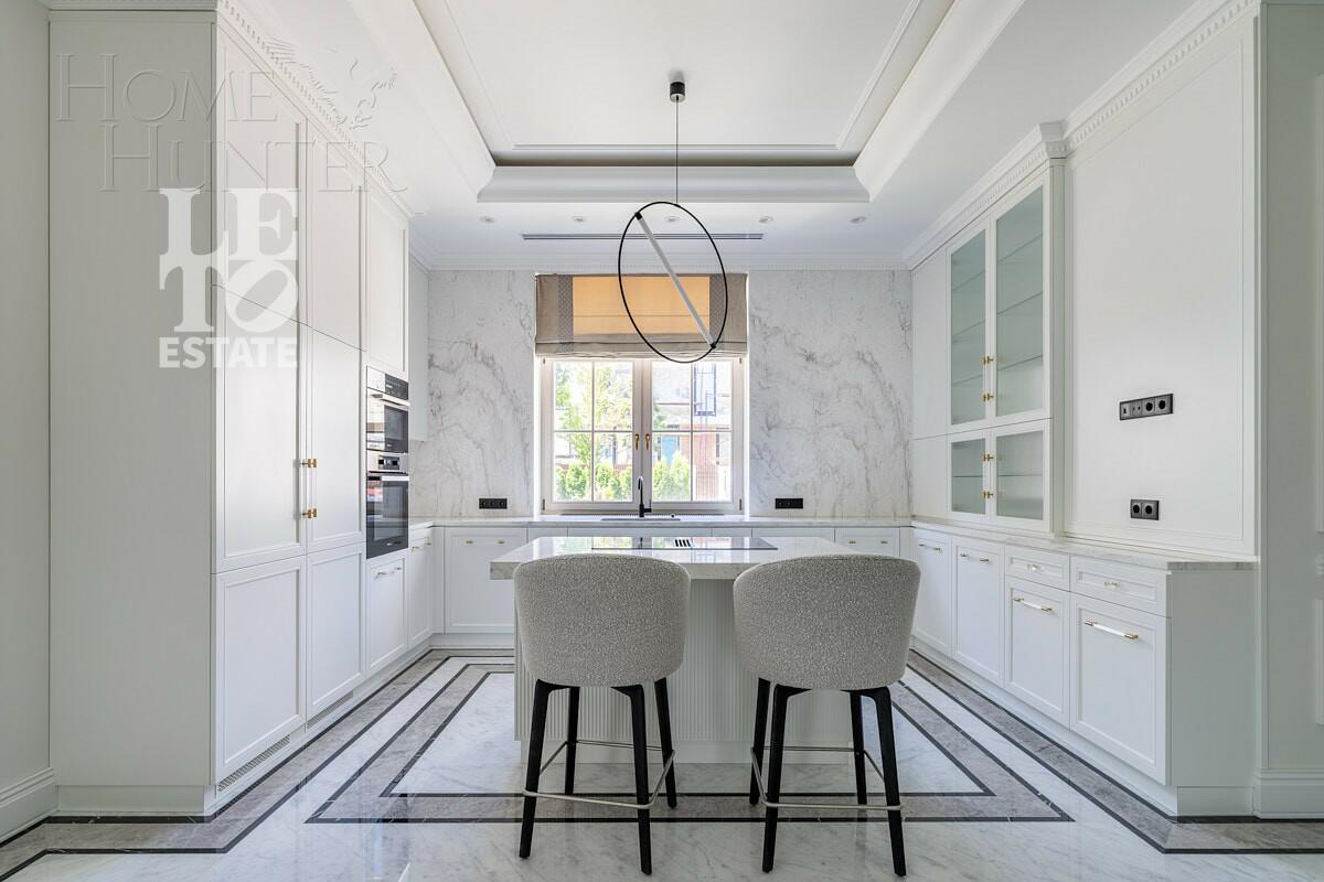 2-этажный коттедж 462 м² с отделкой