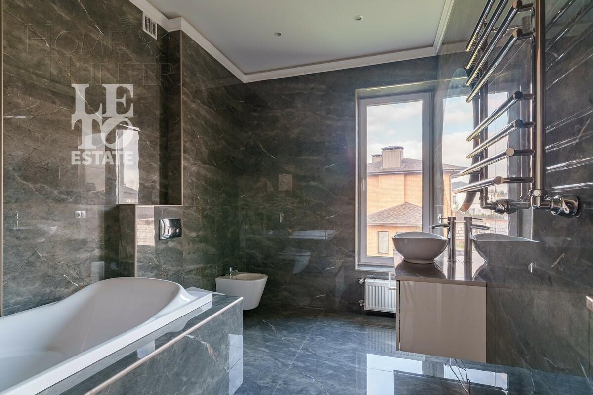 2-этажный коттедж 307 м² с отделкой