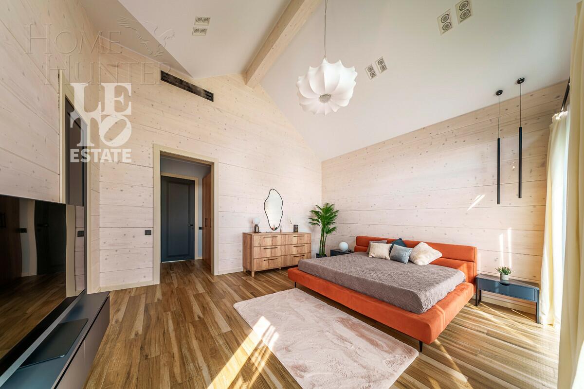 1-этажный коттедж 180 м² с отделкой