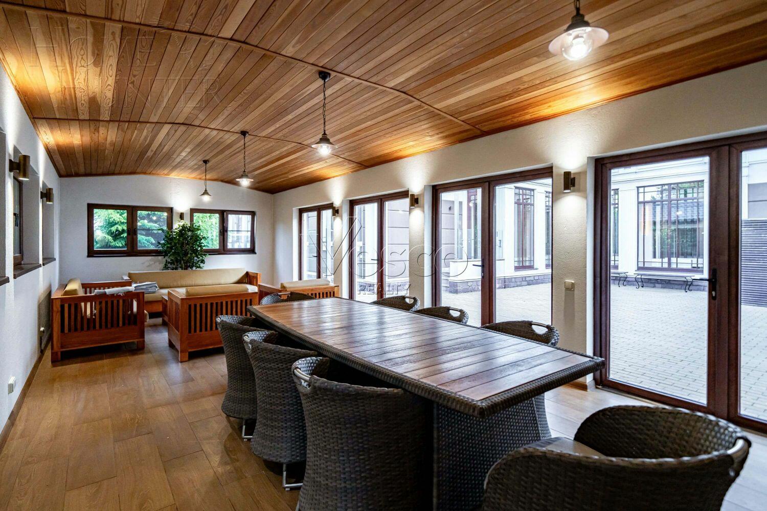 2-этажный коттедж 1 157 м² с отделкой