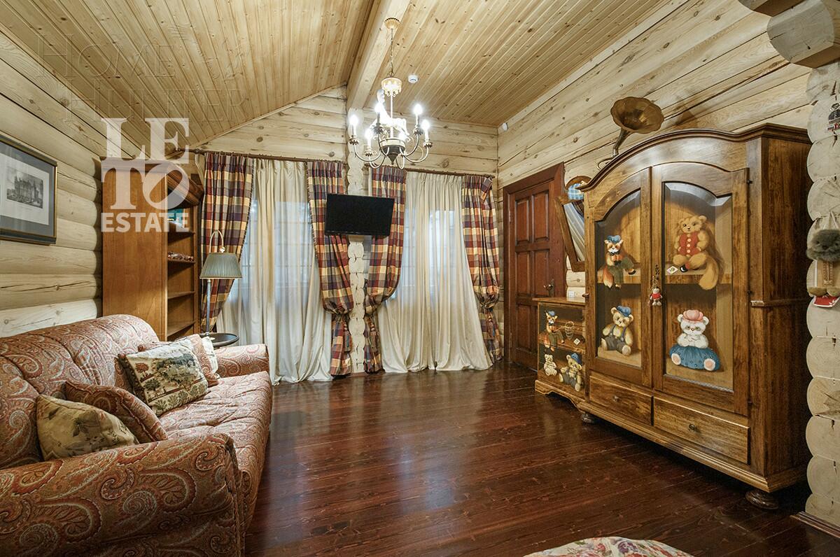 2-этажный коттедж 215.4 м² с отделкой