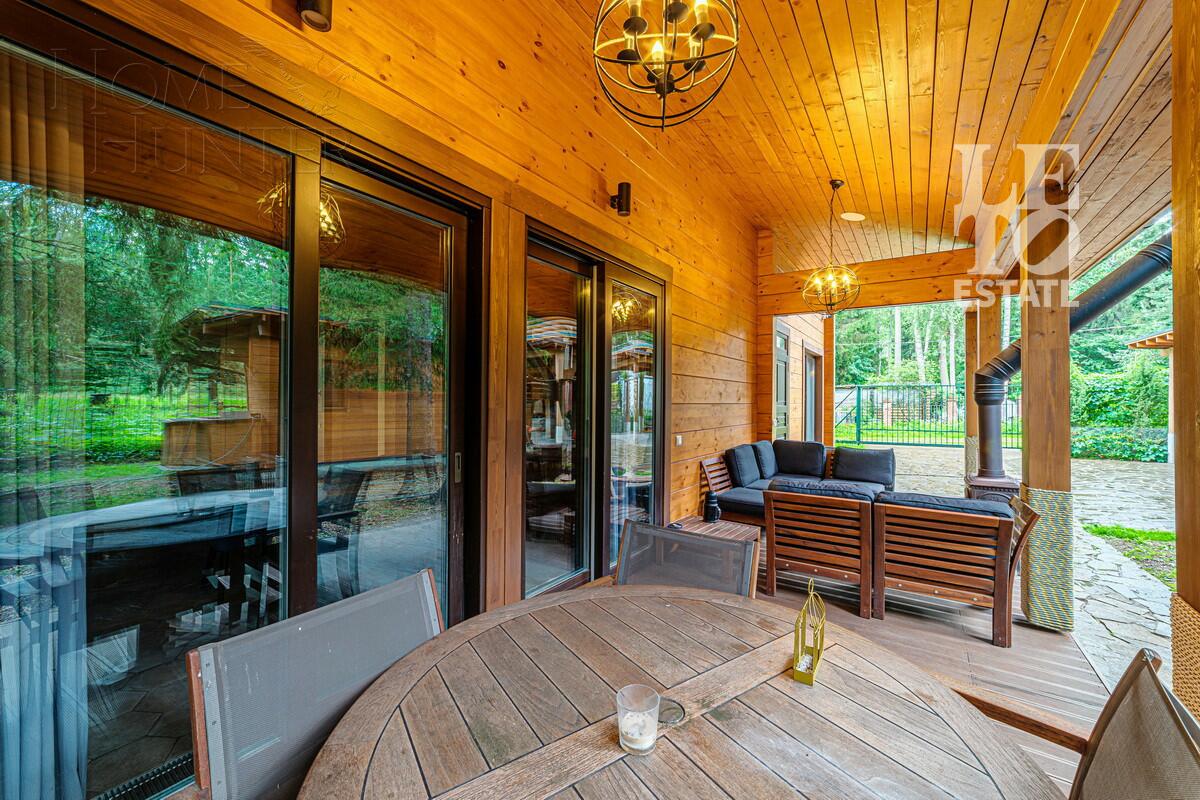 2-этажный коттедж 360 м² с отделкой