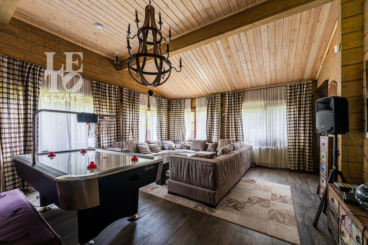 2-этажный коттедж 420 м² с отделкой