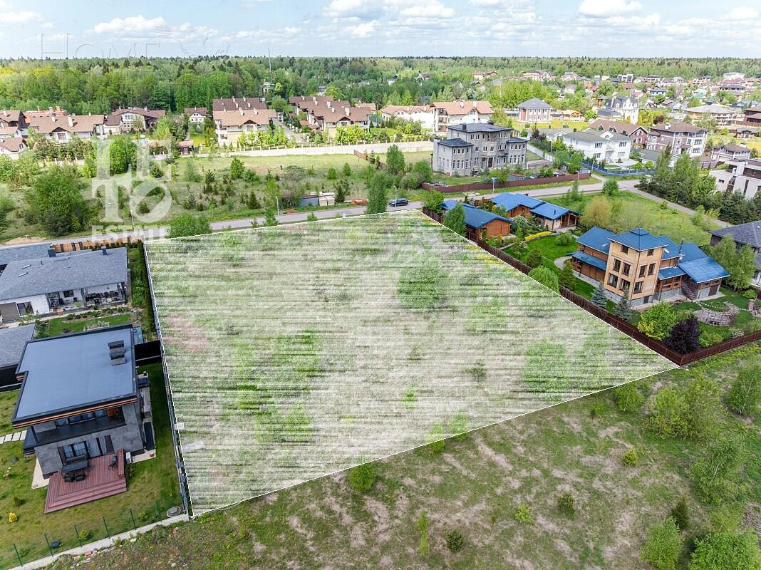 Участок 49.33 сот. в охраняемом поселке