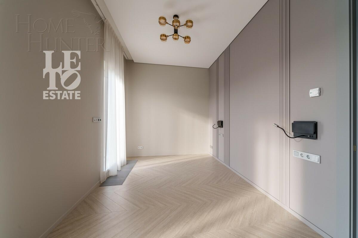 2-этажный коттедж 242.4 м² с отделкой