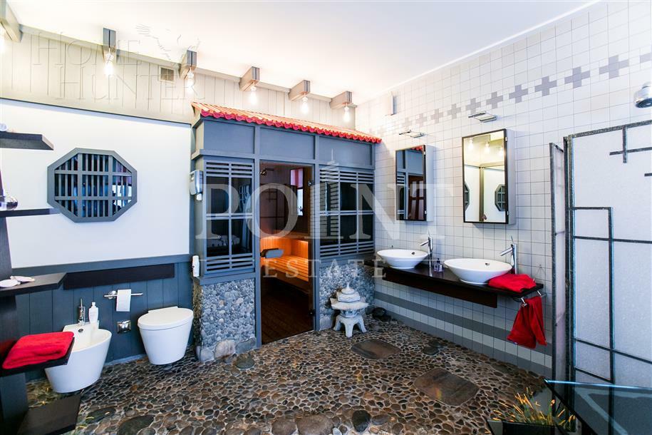 3-КОМН. КВАРТИРА С ОТДЕЛКОЙ 130 М² НА 2 ЭТАЖЕ